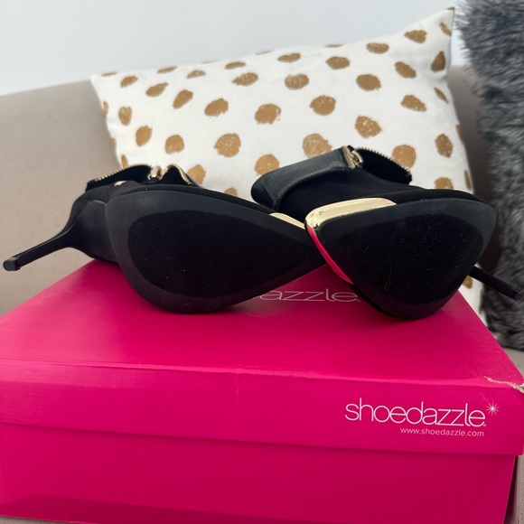 Western style black suede high heel booties - Picture 4 of 6